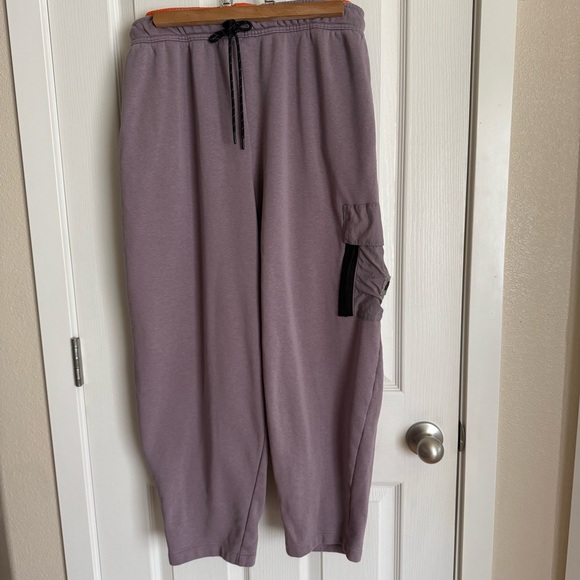 Nike Purple Fleece Cargo Sweatpants | Size XL - Picture 5 of 11